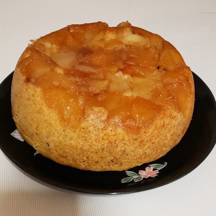 簡単! 炊飯器でパパっとりんごケーキ